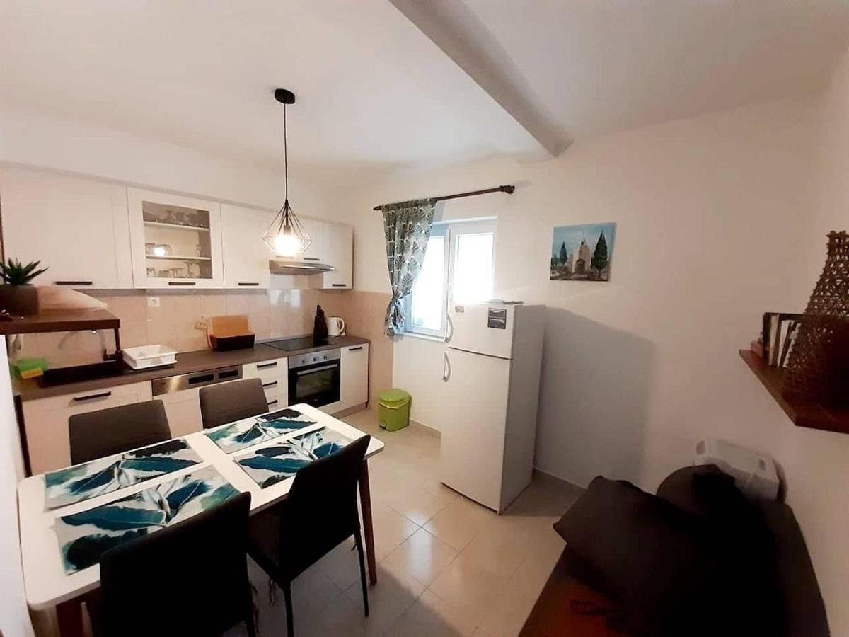 Apartment Luna Tribunj Tribalj Extérieur photo