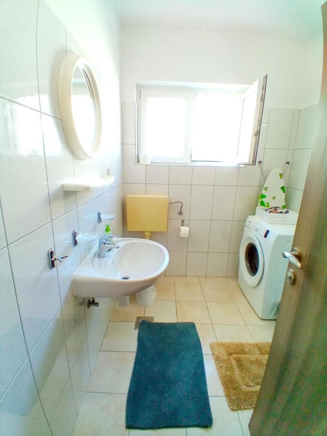 Apartment Luna Tribunj Tribalj Extérieur photo